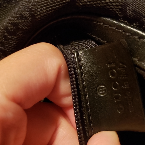 GUCCI - Picture 3 of 9